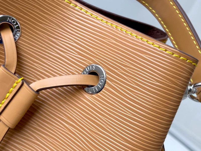 I W Fashion Lu-Vi bags - 17534
