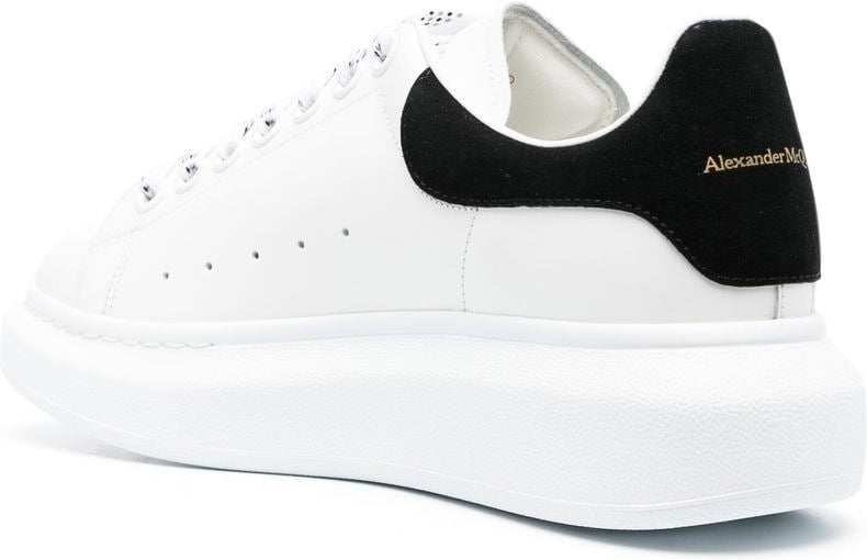 WHITE AND BLACK OVERSIZED SNEAKERS