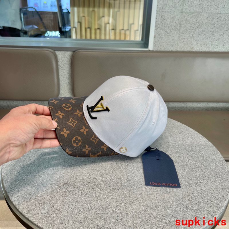 Louis Vuitton Luxury Cap