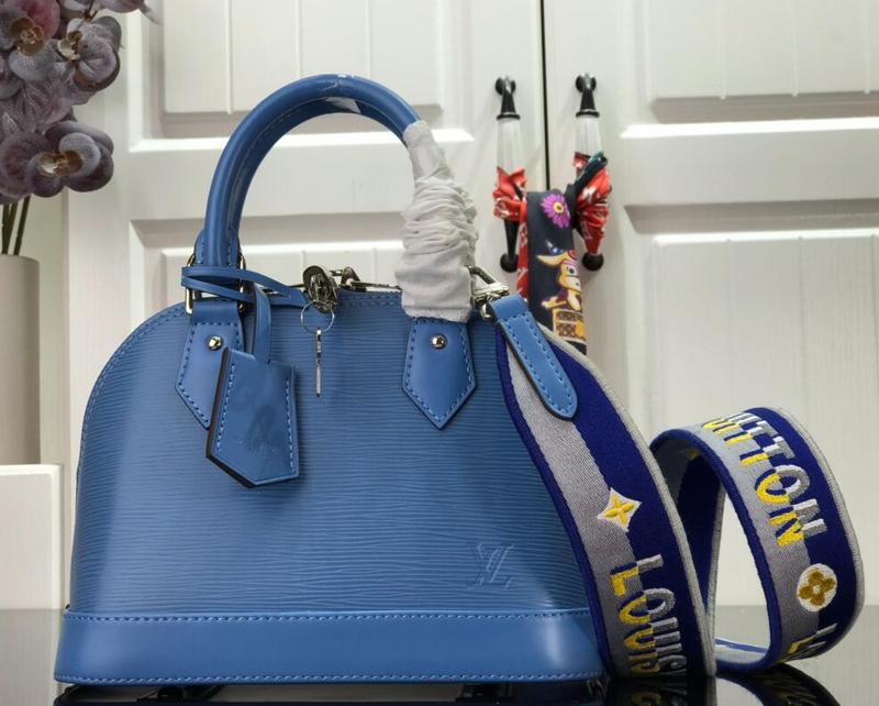 Chloe’s Picks - LOV Bags - 2434