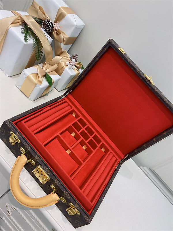 PHA - LOV Bags - 523