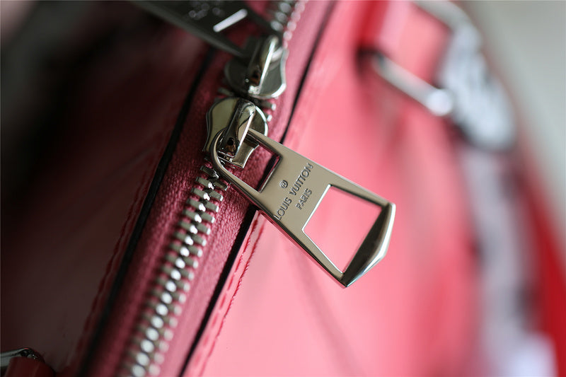 I W Fashion Lu-Vi bags - 8277