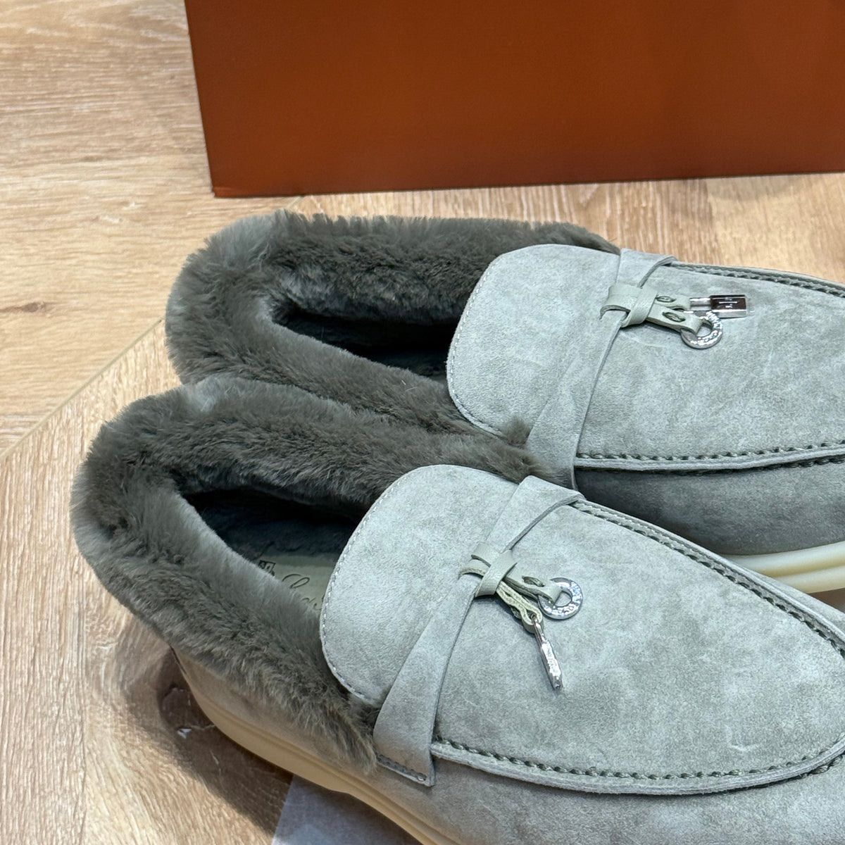 LORO P SUMMER CHARMS LOAFERS