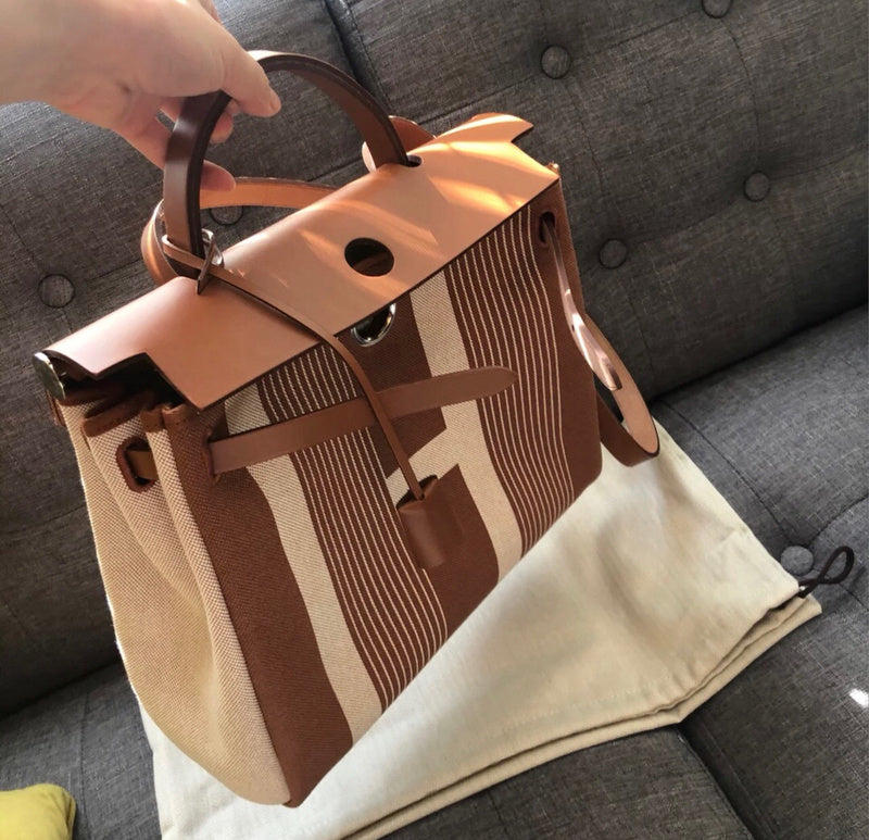 PHA - HMS Bags - 1701