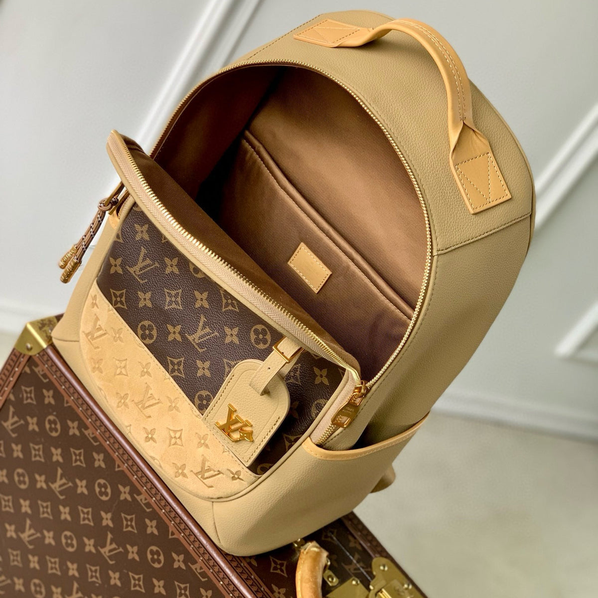 LOU OUTDOOR BACKPACK