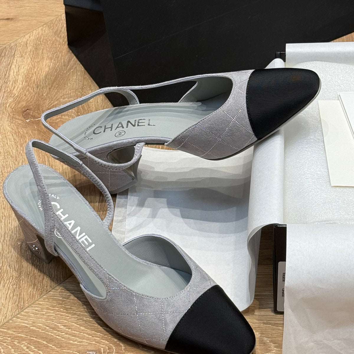 CC SLINGBACK PUMPS