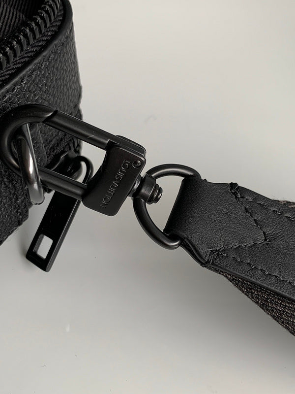 I W Fashion Lu-Vi bags - 17121