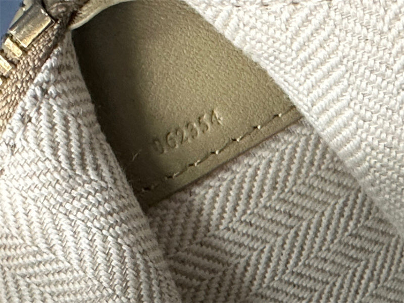 PHA - LWO Bags - 068