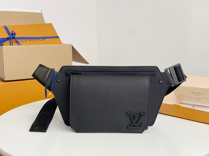 I W Fashion Lu-Vi bags - 17582