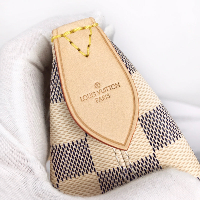LOV2 Bags - Luxurious Bags  373