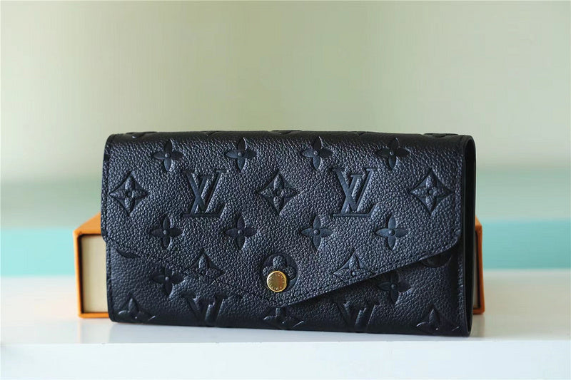 I W Fashion Lu-Vi bags - 8751