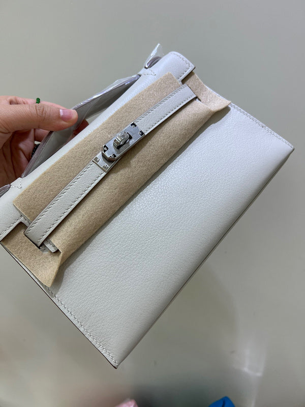 PHA - HMS Bags - 1674