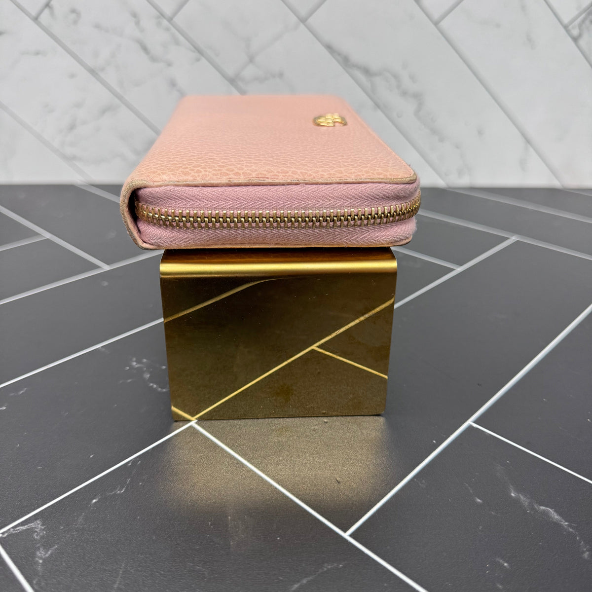 Gucci Pink Marmont Leather Zippy Wallet