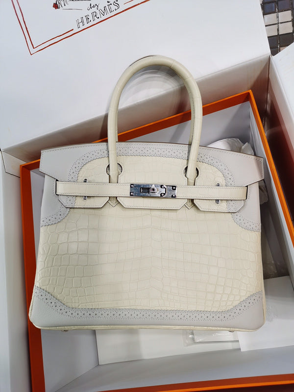 PHA - HMS Bags - 1586