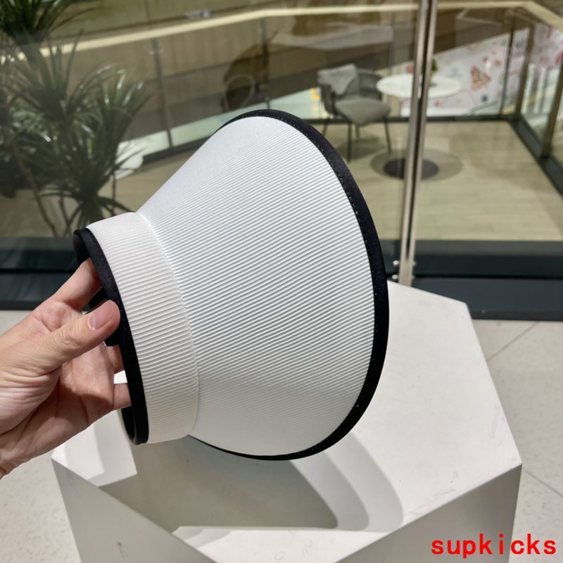 Louis Vuitton Luxury Cap