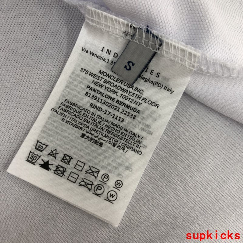 Moncler Luxury Cloth
