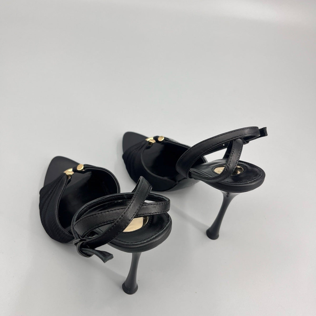 SL HEELS