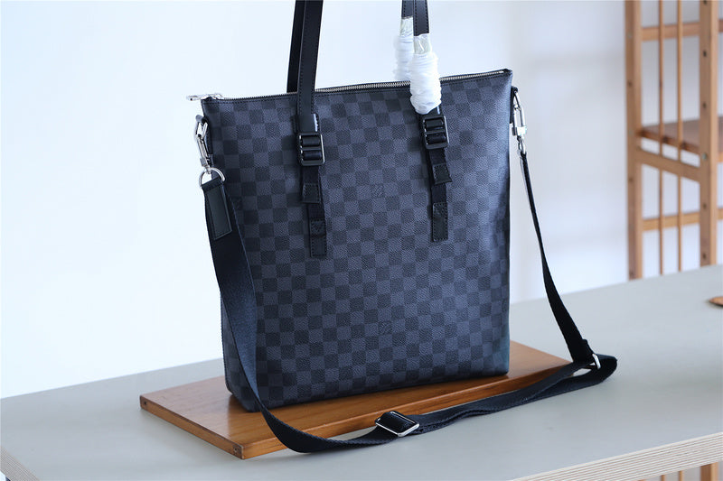 I W Fashion Lu-Vi bags - 9839