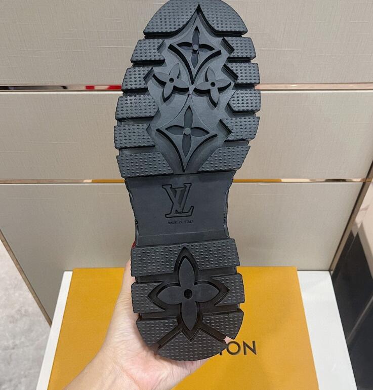 Chloe’s Picks - LOV Men Shoes - 714