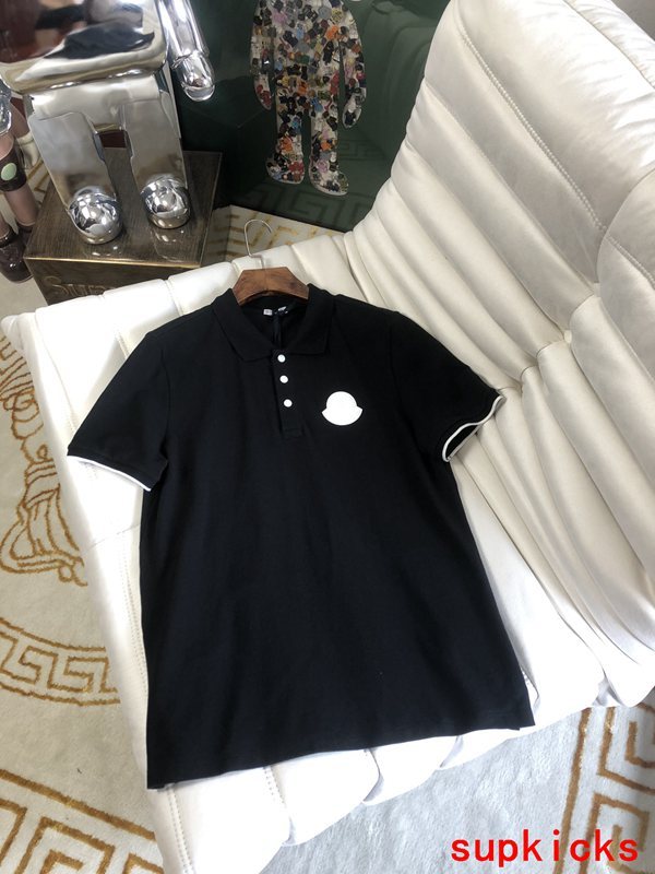 Moncler Luxury Cloth