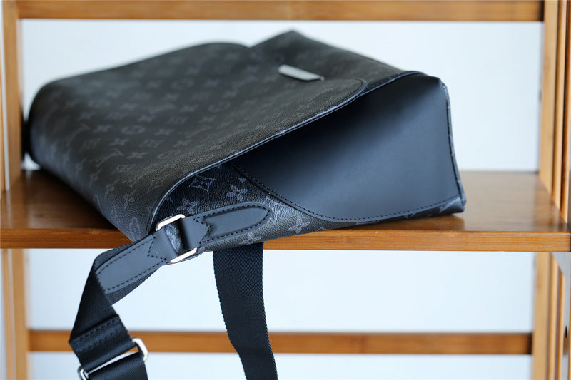 I W Fashion Lu-Vi bags - 10496