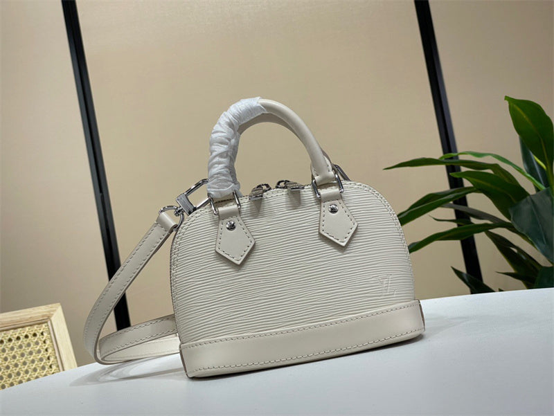 PHA - LOV Bags - 470
