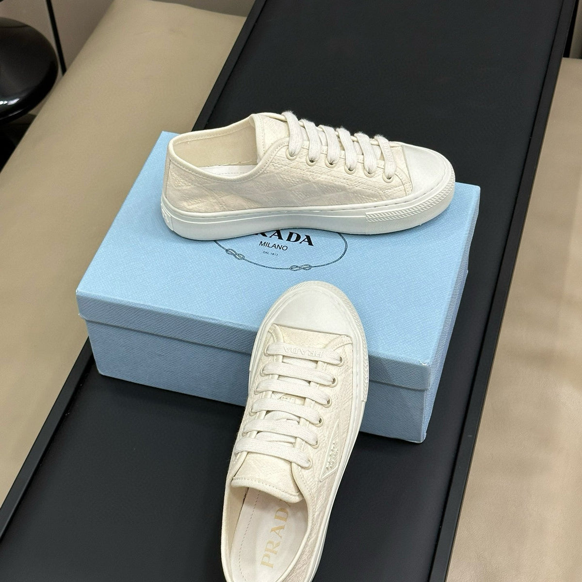 PD SNEAKERS