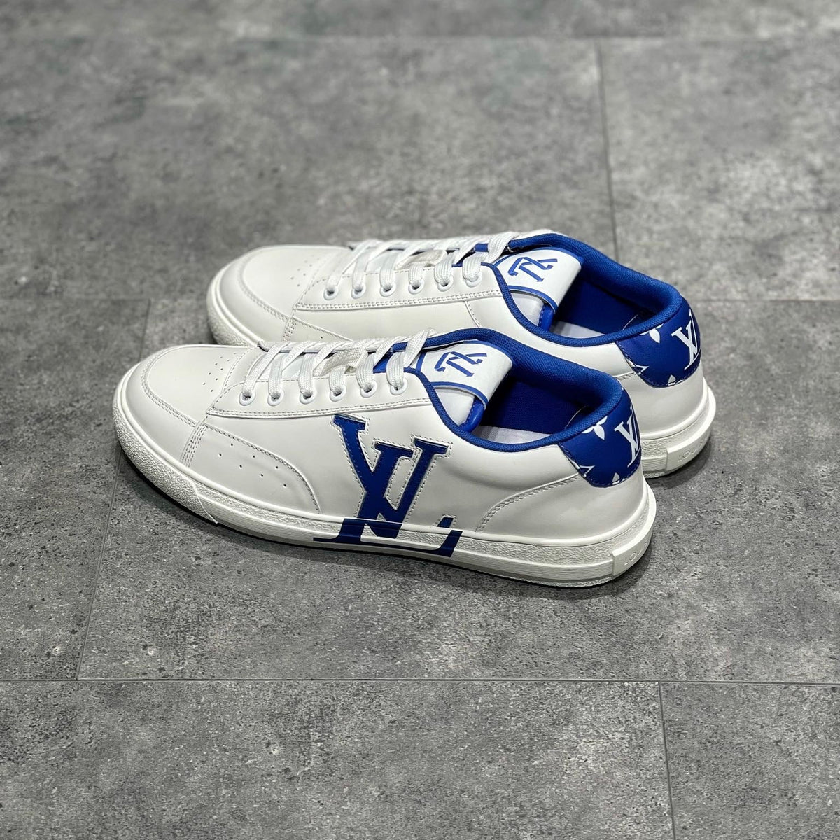 LOU TRAINERS