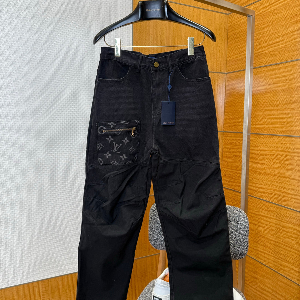LOU JEANS
