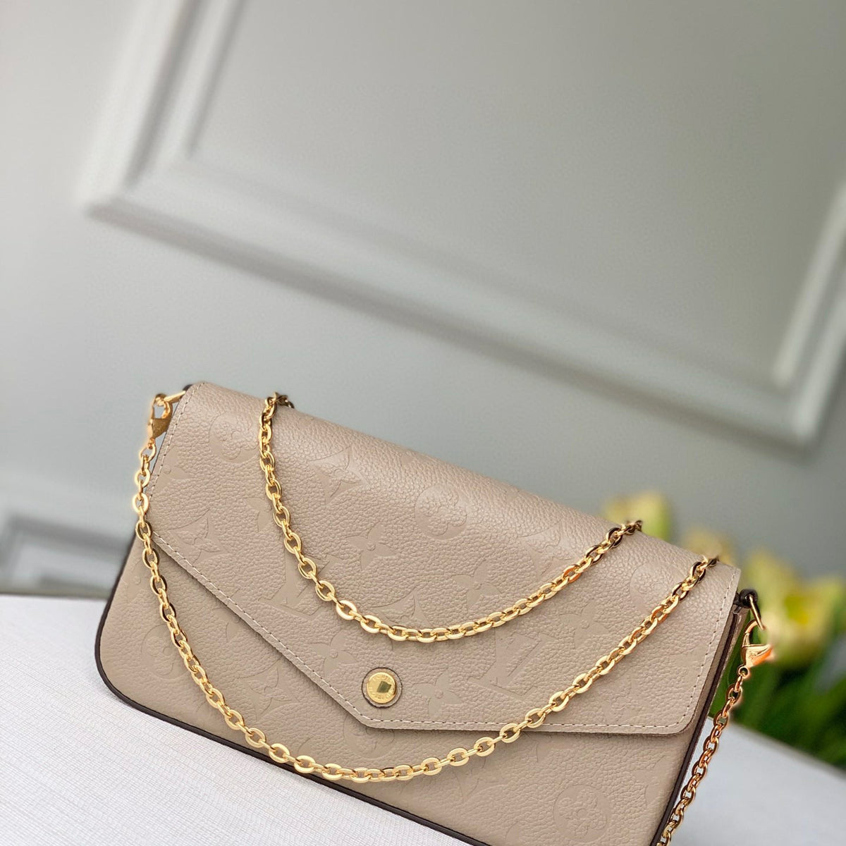 LOU POCHETTE FÉLICIE