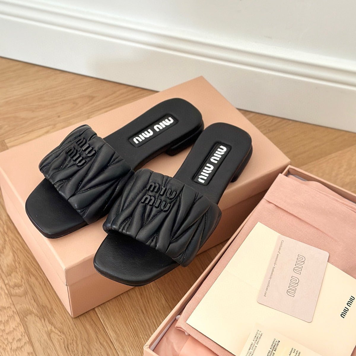 MIU M SANDALS