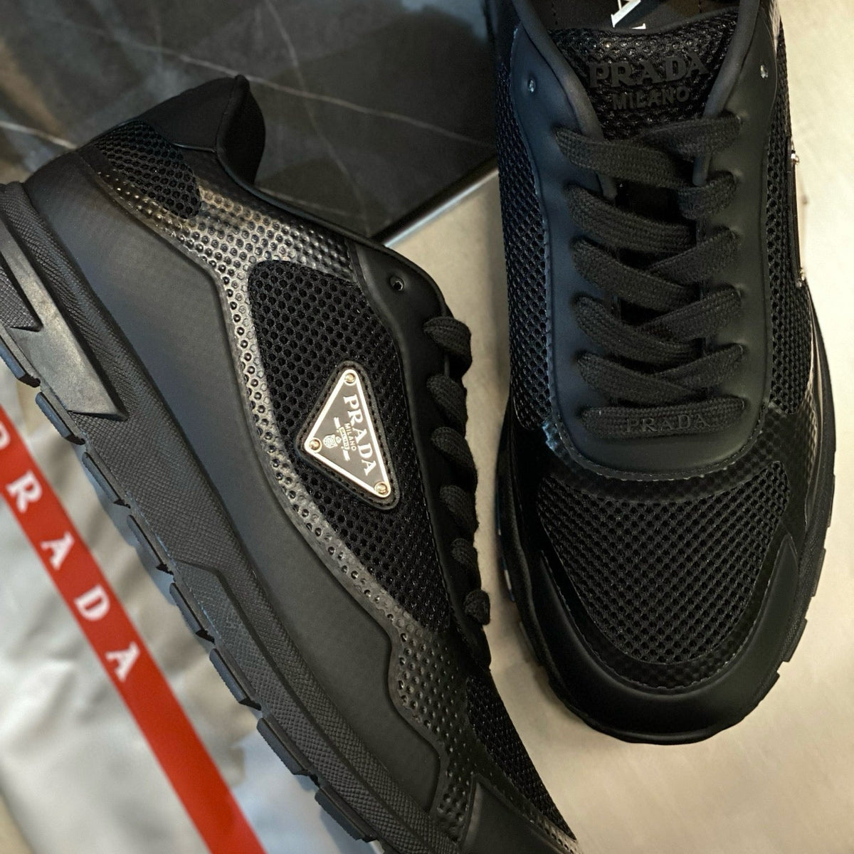 PD PRAX 2.0 SNEAKER