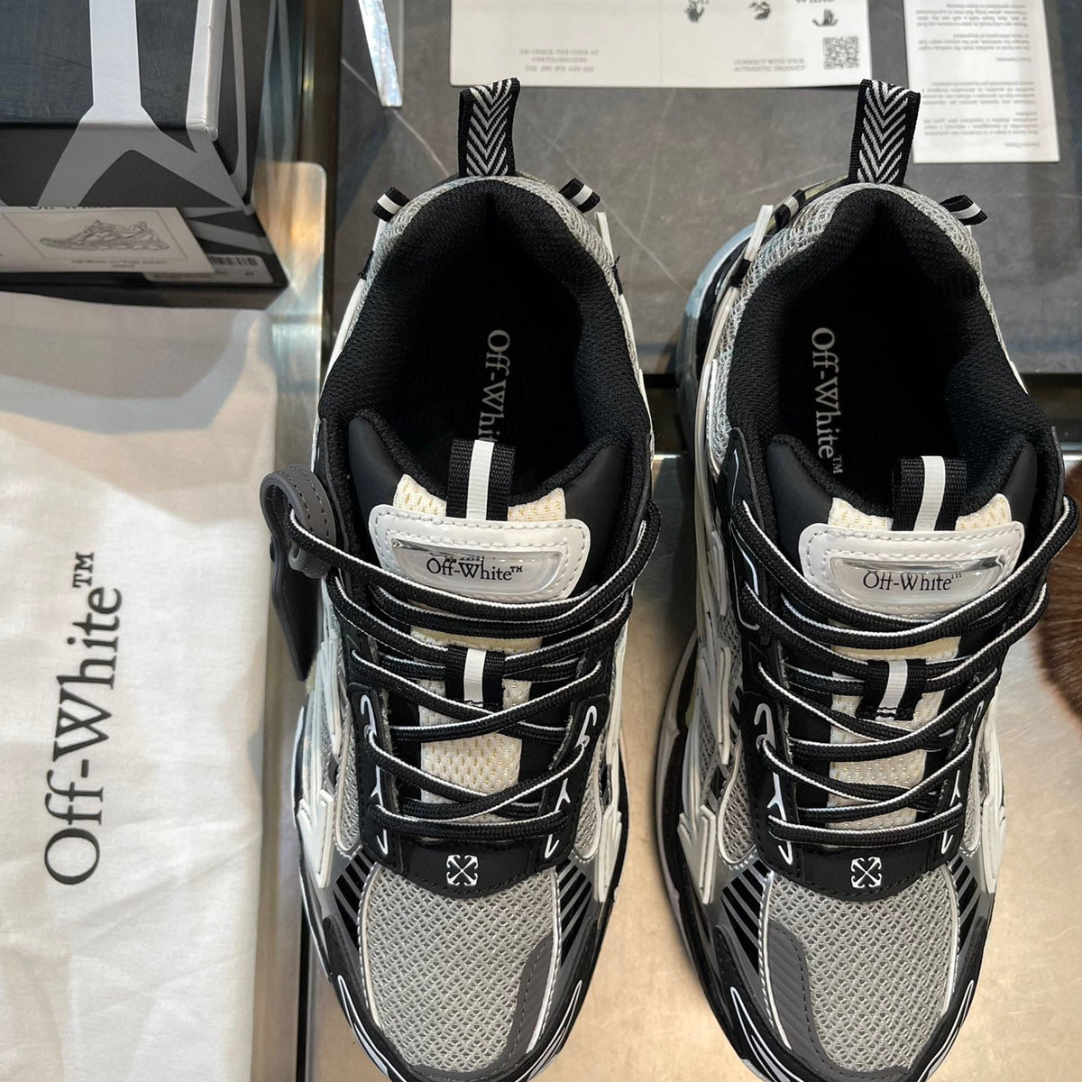 OFF W x VIRGIL ABLOH TRAINERS