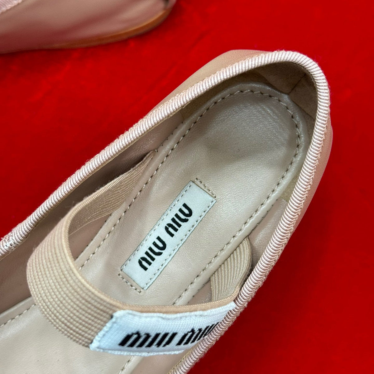 MIU M BALLERINA FLATS