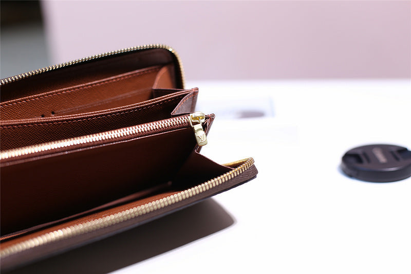 I W Fashion Lu-Vi bags - 10874