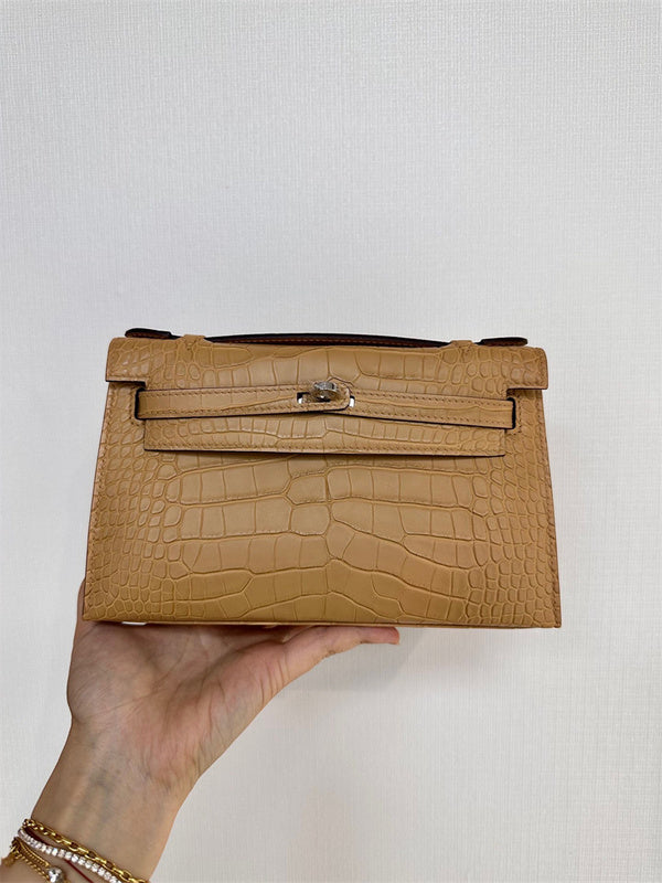 PHA - HMS Bags - 677