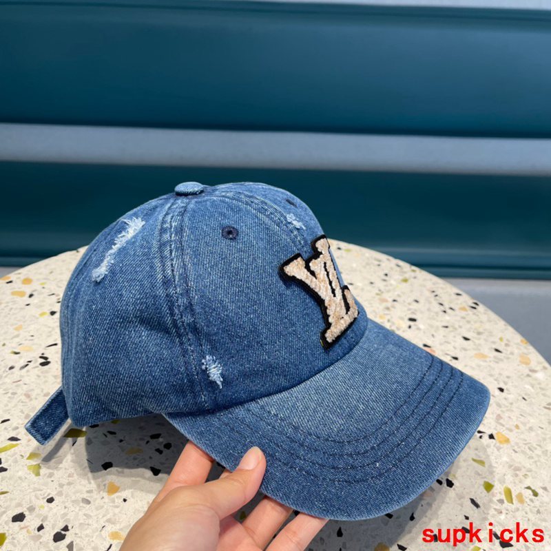 Louis Vuitton Luxury Cap