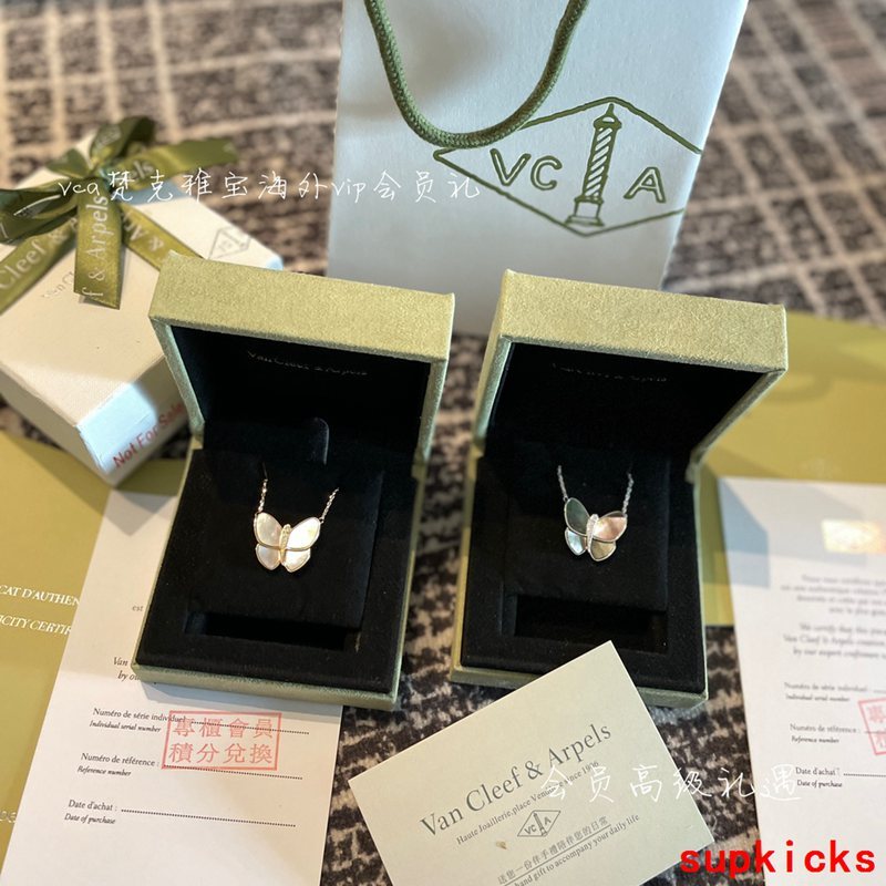 Van Cleef & Arples Jewelry