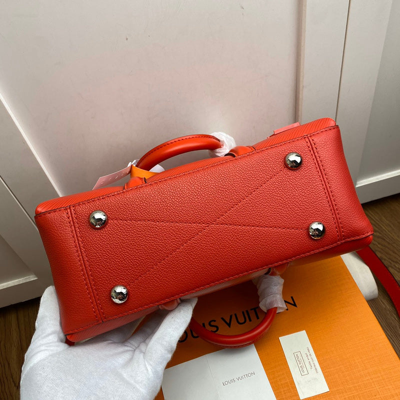 LOV2 Bags - Luxurious Bags  884