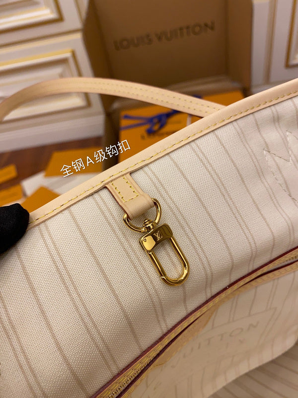 I W Fashion Lu-Vi bags - 17667
