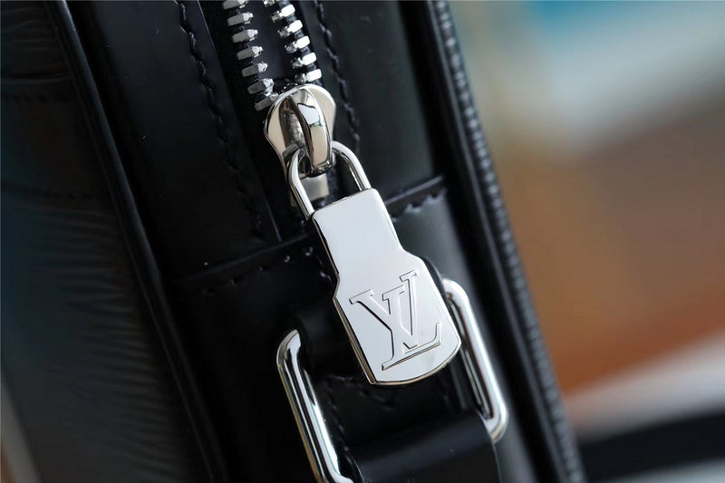 I W Fashion Lu-Vi bags - 10380