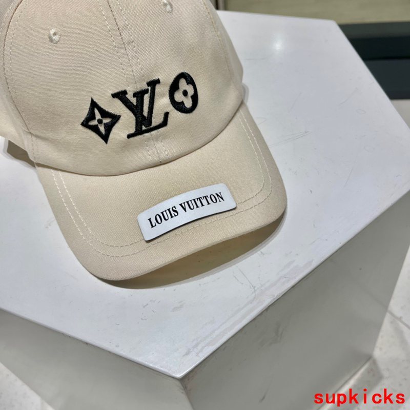 Louis Vuitton Luxury Cap