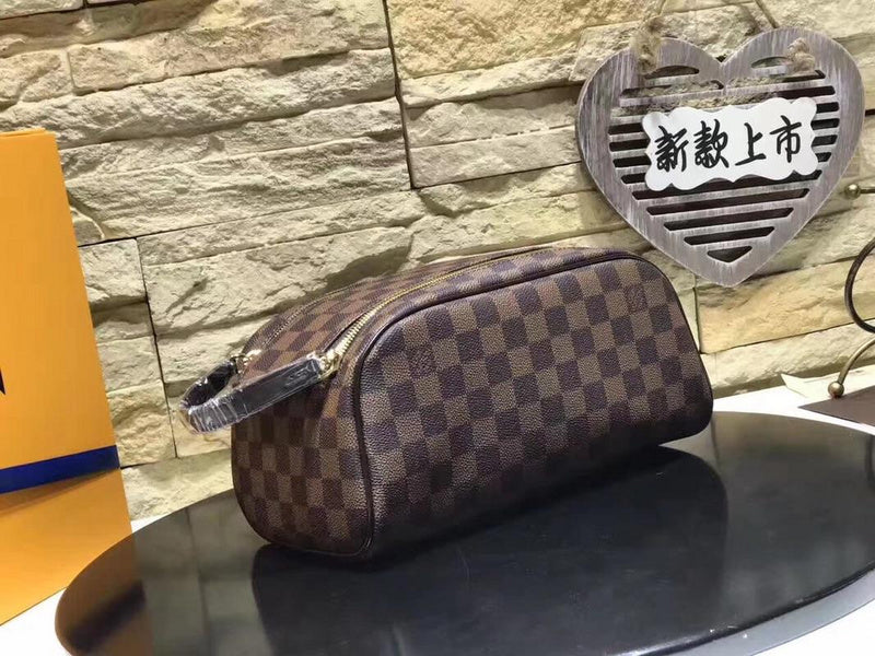 I W Fashion Lu-Vi bags - 17877