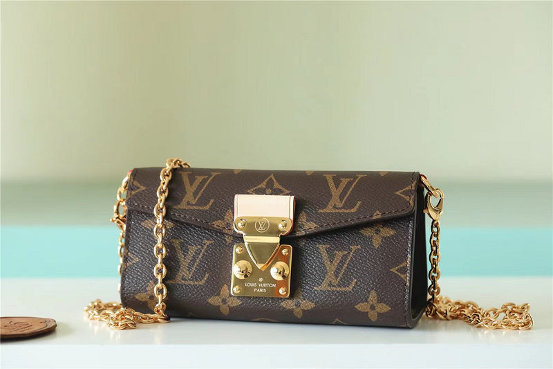 I W Fashion Lu-Vi bags - 8771