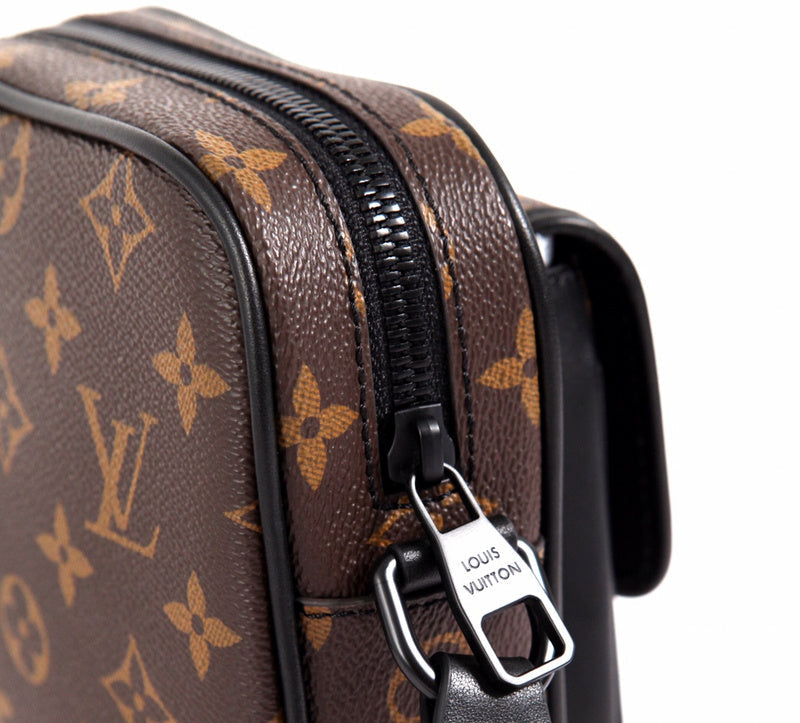 I W Fashion Lu-Vi bags - 17556