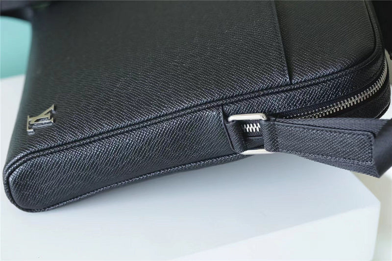 I W Fashion Lu-Vi bags - 9979