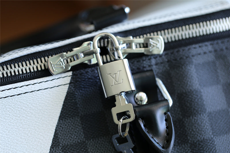 I W Fashion Lu-Vi bags - 9466