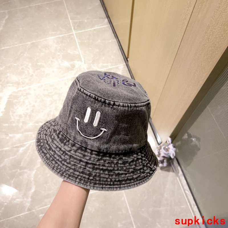 Louis Vuitton Luxury Cap