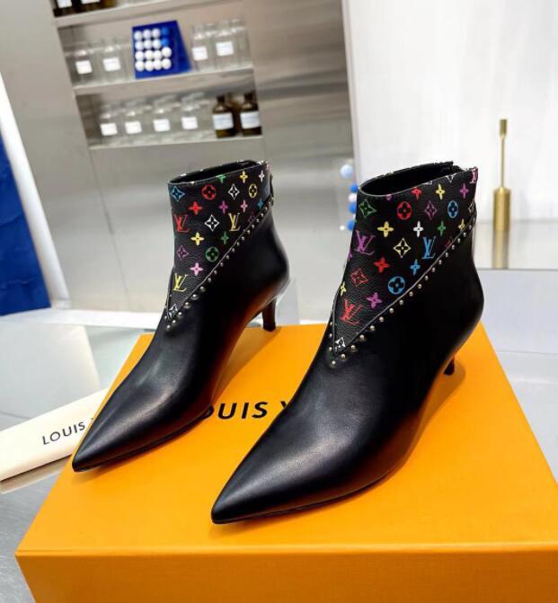 Chloe’s Picks - LOV Women Shoes - 822