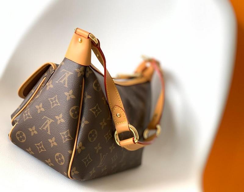 Chloe’s Picks - LOV Bags - 2137
